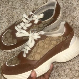 Coach Women's Brown and Cream Sneakers